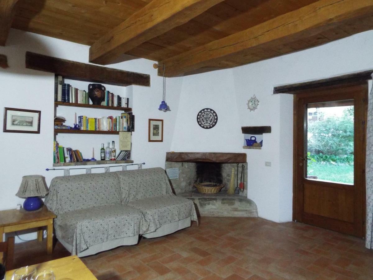 Agriturismo Frallarenza Ficulle Exterior photo
